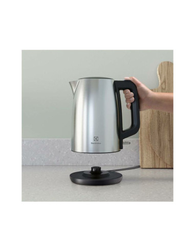 Kuhalo vode Electrolux E3K1-3ST