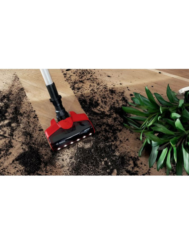 Usisavač Bosch BBS711ANM