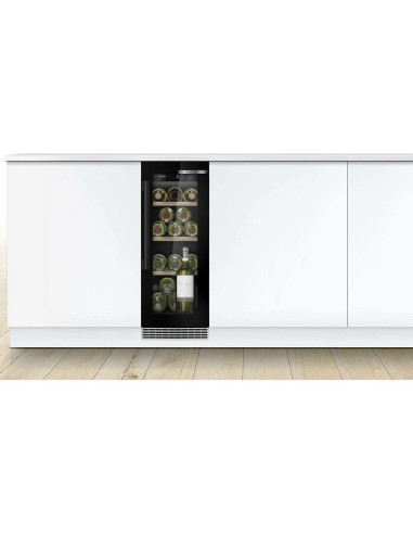 Podpultni hladnjak za vino Bosch KUW20VHF0