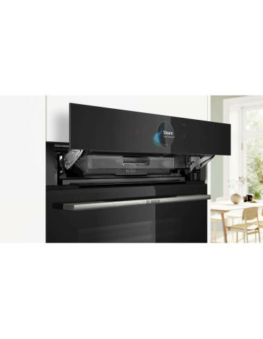 Pećnica Bosch HRG7784B1